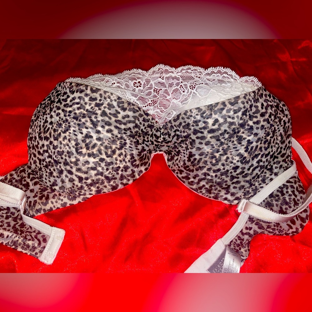 Victoria secret bra